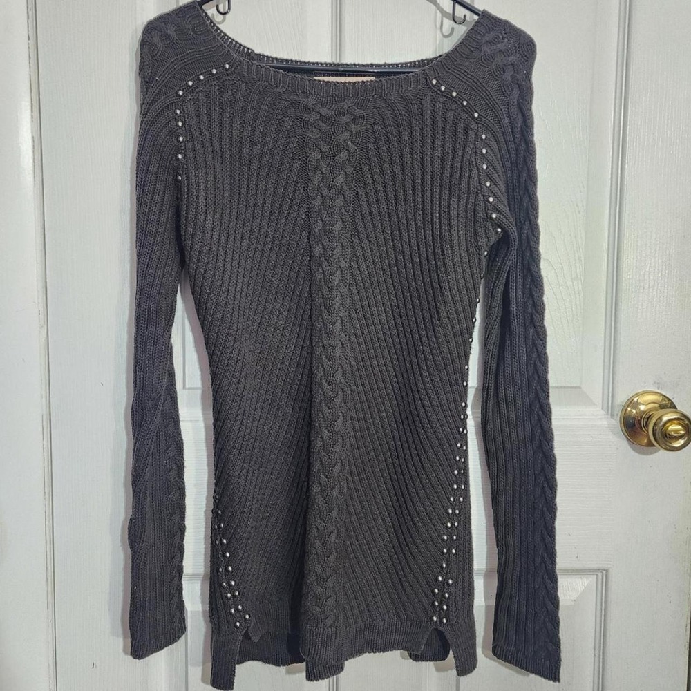 Grey Knit Long Sleeve Sweater